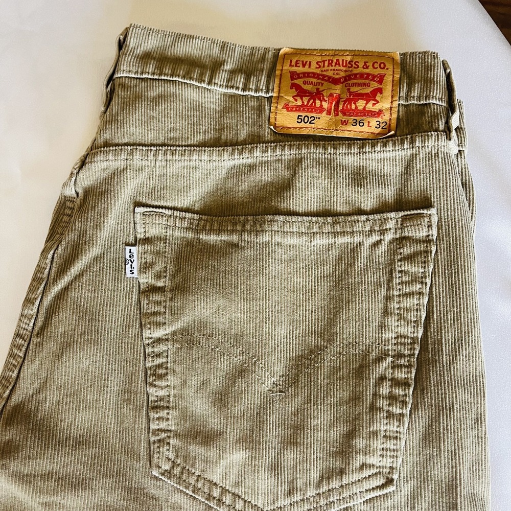 Levis 502 Brown Corduroy Actual Mens Straight Fit Casual Size 36x32